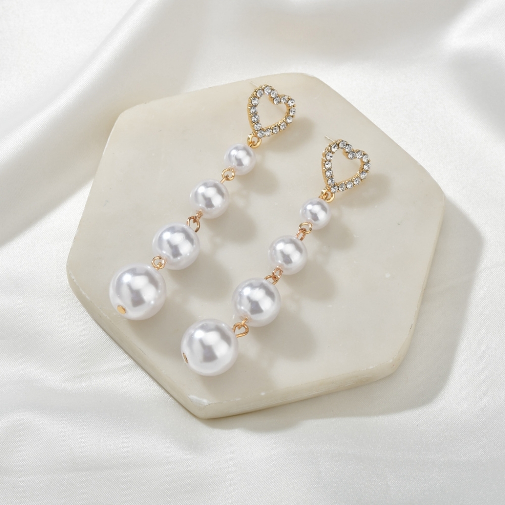 Gold Heart & Pearl Drop Earrings